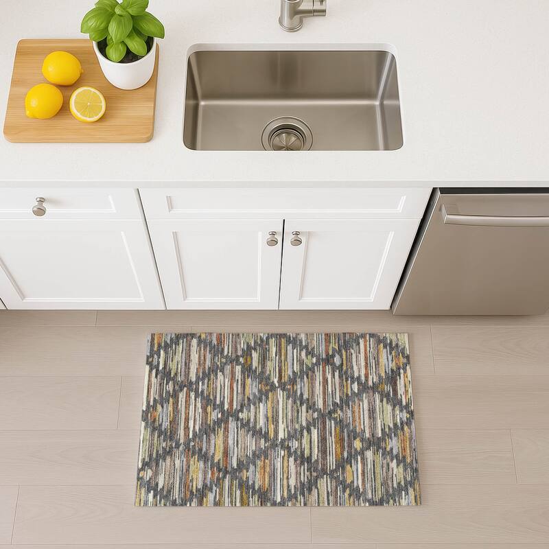 Machine Washable Indoor/ Outdoor Modern Trellis Chantille Rug