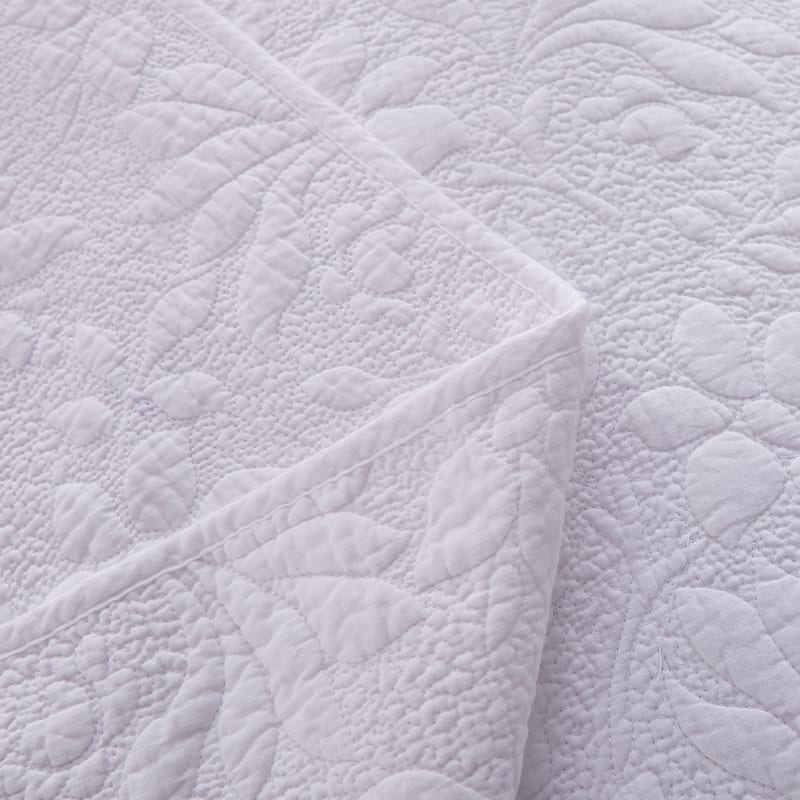 S&S Orchids & Ferns 3 Piece 100% Cotton Quilt Set