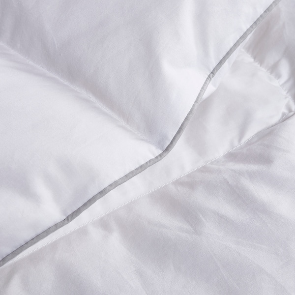 Martha Stewart Matelassé Quilts, Bedspreads & Coverlets for sale
