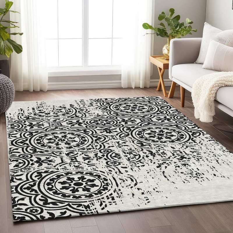 Premium Washable Super Soft Vanishing Medallion Mayfield Rug - Black - 10' x 14'