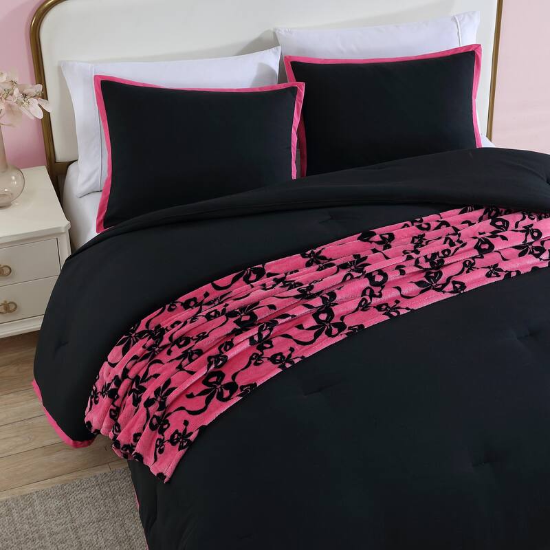 Betsey Johnson Signature Hotel Solid Comforter Bonus Set