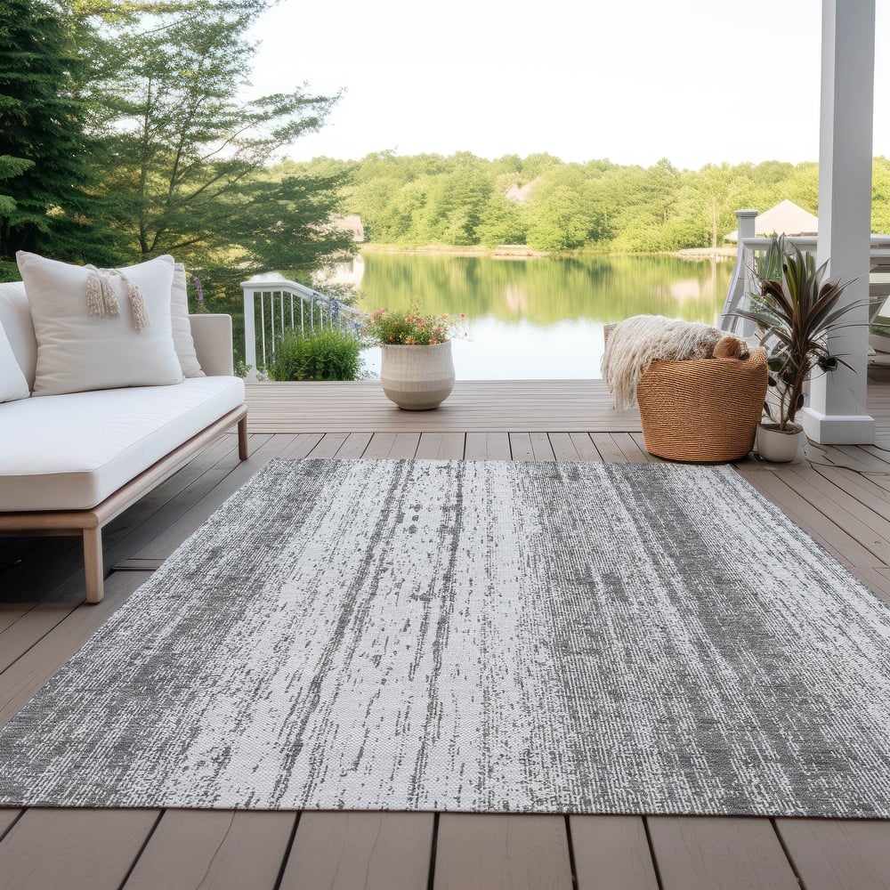 Machine Washable Indoor/ Outdoor Chantille Ombre Stripes Rug