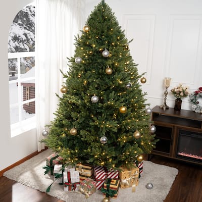 Kinsley Prelit Aritificial Christmas Tree, Realistic Traditional Christmas Tree with Lights