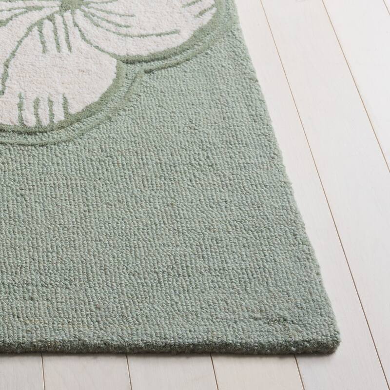 SAFAVIEH Handmade Glamour Odetta Floral Wool Rug