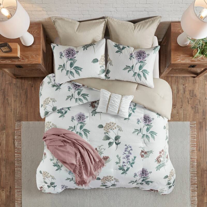 GDF Studio - Zennia 7 Piece Printed Seersucker Comforter Set with Throw Blanket
