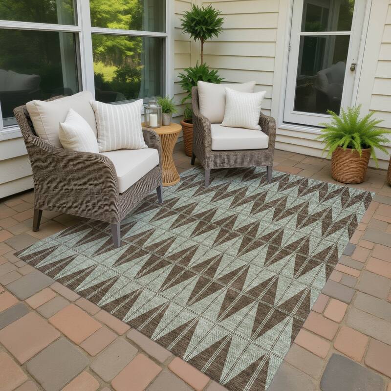 Machine Washable Indoor/ Outdoor Modern Zeke Chantille Rug - Chocolate - 8' x 10'
