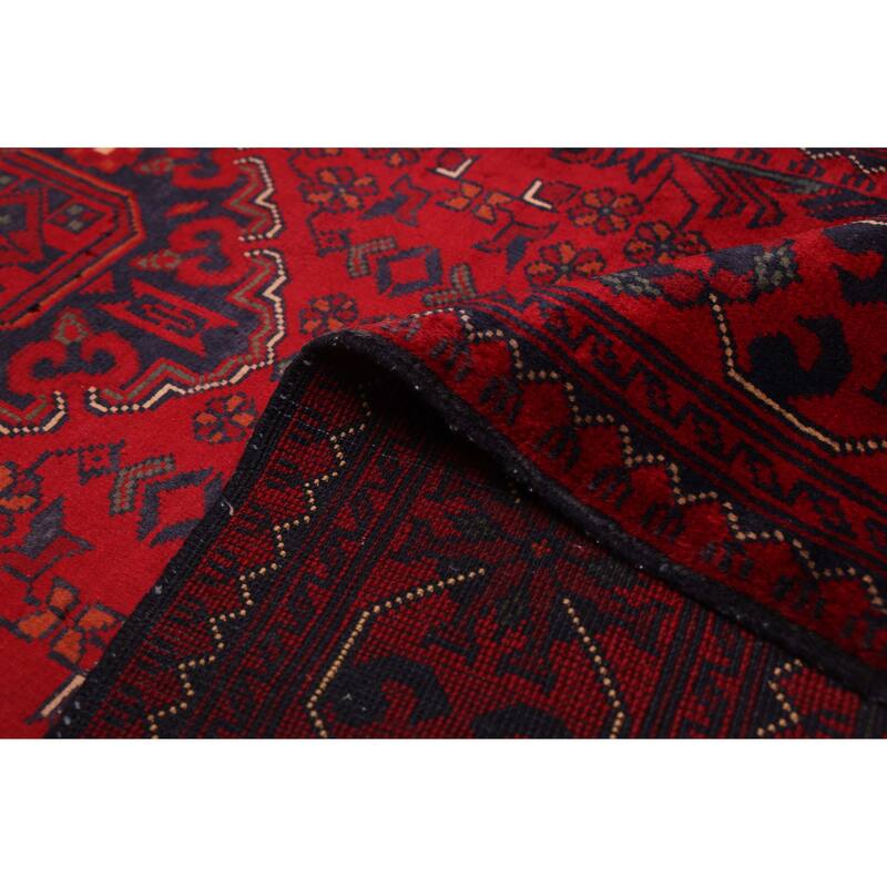 ECARPETGALLERY Hand-knotted Finest Khal Mohammadi Red Wool Rug - 3'1 x 6'7