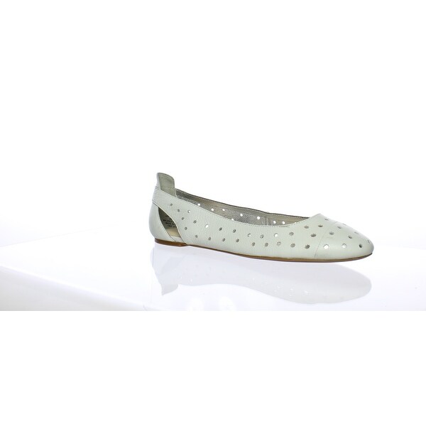 womens white flats size 9