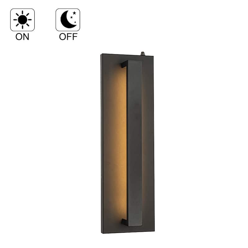 1-Light in Minimalist Modern Linear 23W Integrated LED Outdoor Wall Sconce with Dusk to Dawn Sensor in Matte Black for Porch