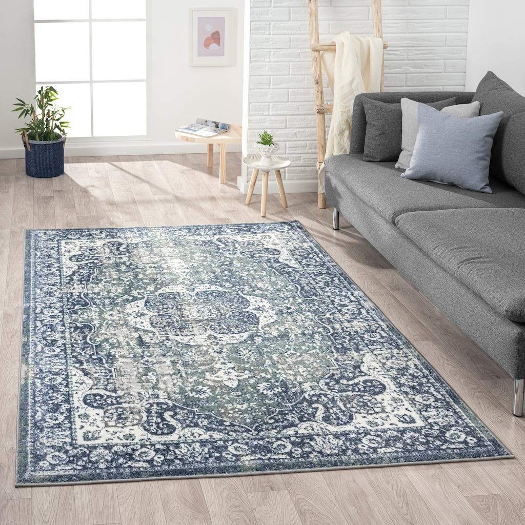 Sevita Classic Traditional Blue/Gray Indoor Area Rug