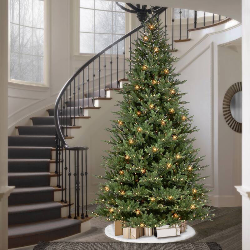 Puleo International 9 ' Pre-Lit Balsam Fir Artificial Christmas Tree