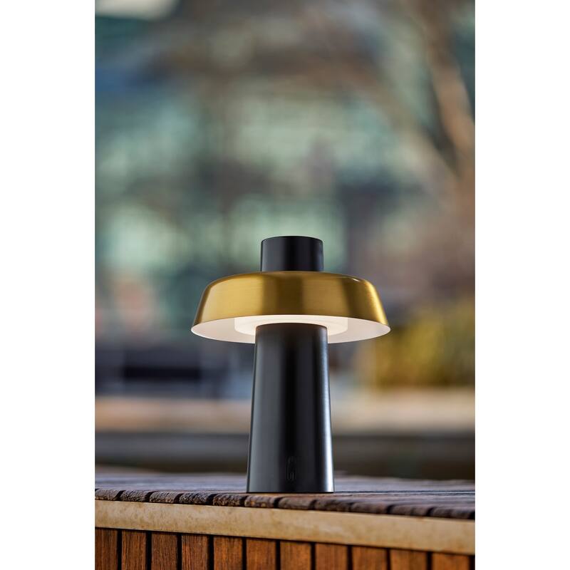 Pirlo LED Cordless Table Lamp