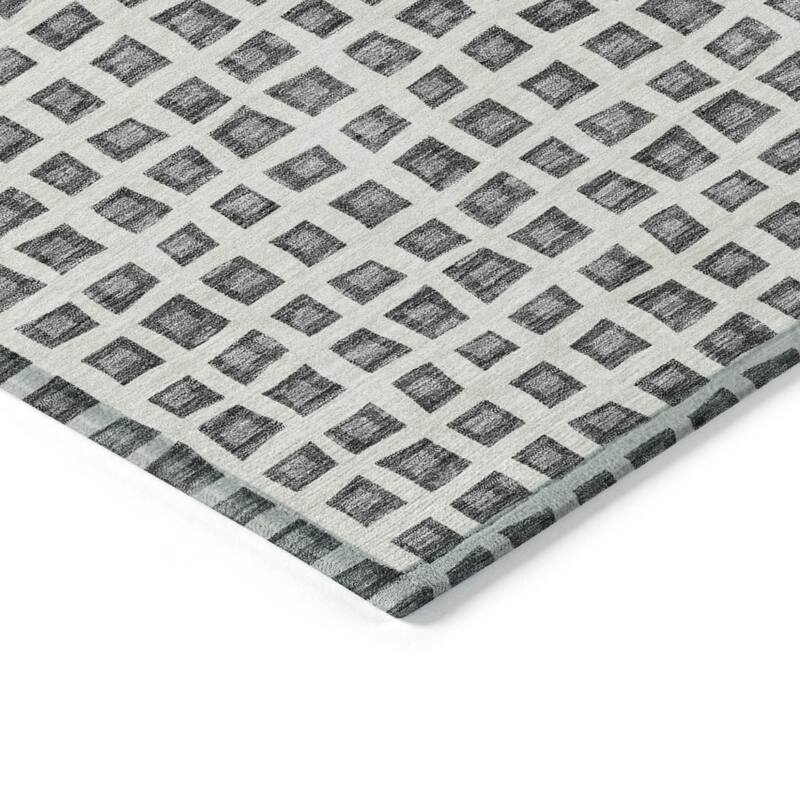 HomeRoots Geometric Transitional Rectangle Outdoor Rug