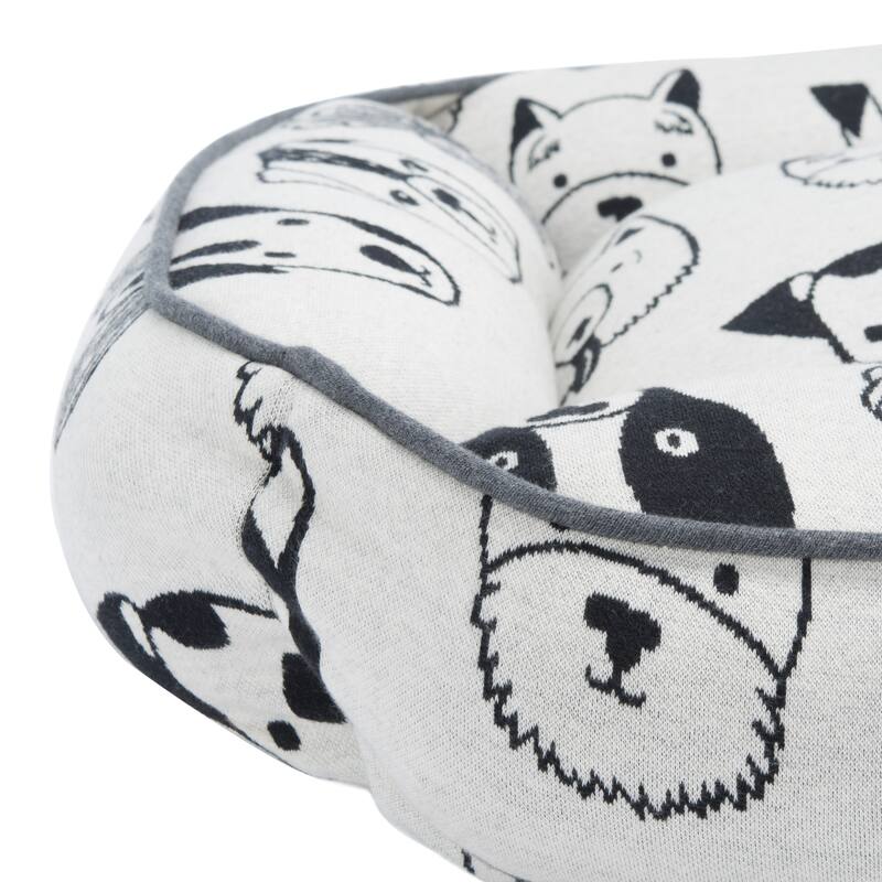 SAFAVIEH Pet Collection Kaiser Dog Bed