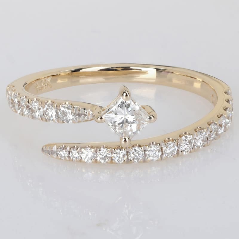 Miadora 5/8ct TDW Princess-Cut Diamond Semi-Eternity Ring in 14k Yellow Gold