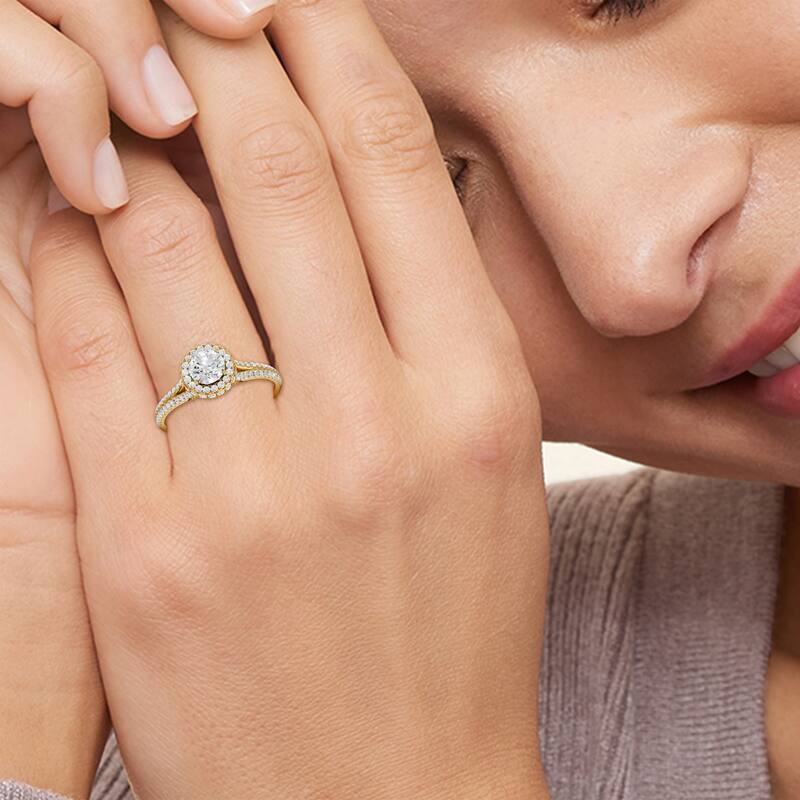 1ct TDW Diamond Halo Engagement Ring in 14K Yellow Gold for Women
