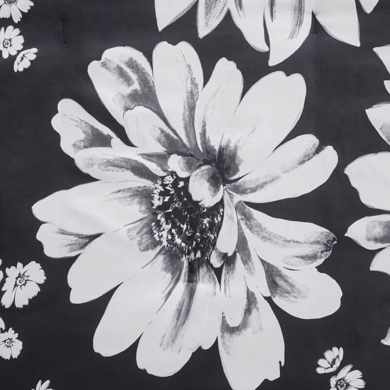Intelligent Design Lilith Floral Reversible Comforter Set