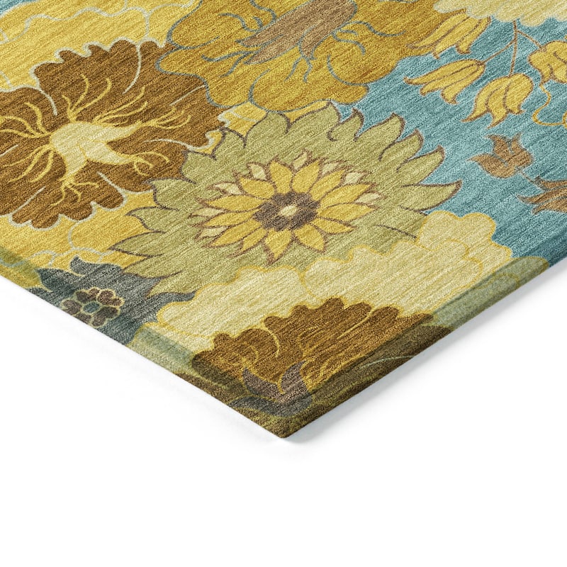 Machine Washable Indoor/ Outdoor Modern Floral Chantille Rug