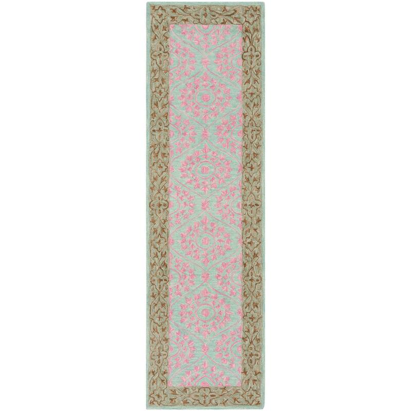 SAFAVIEH Handmade Suzani Keshia Boho Tribal Wool Rug