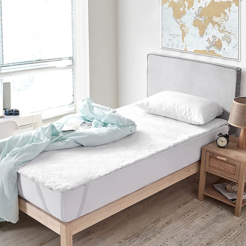 Chunky Bunny - Coma Inducer® Bed Topper - White