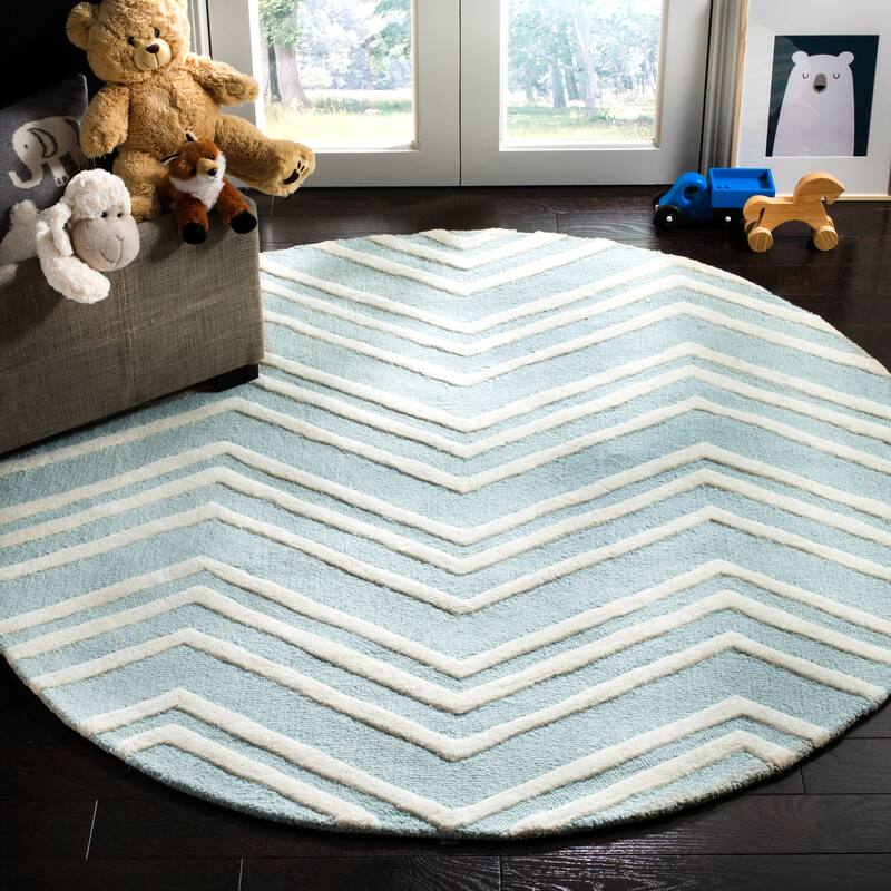 SAFAVIEH Handmade Kids Kalene Wool Rug - 5' Round - Mint/Ivory