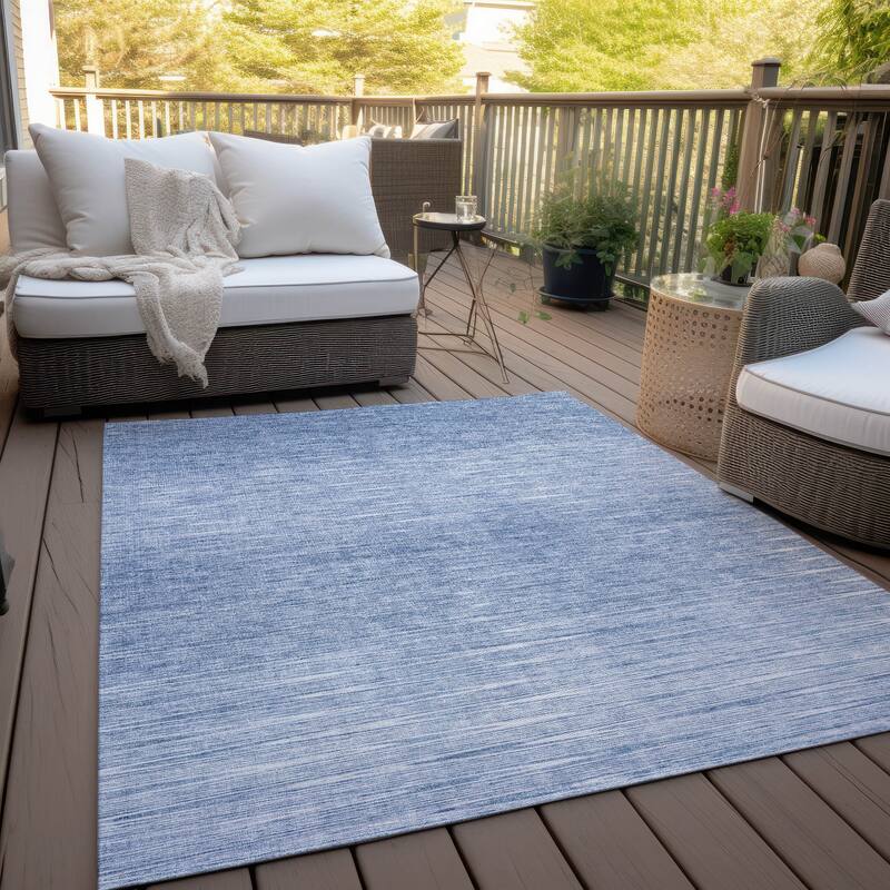 Machine Washable Indoor/ Outdoor Chantille Ombre Stripes Rug - Denim - 2'6" x 3'10"