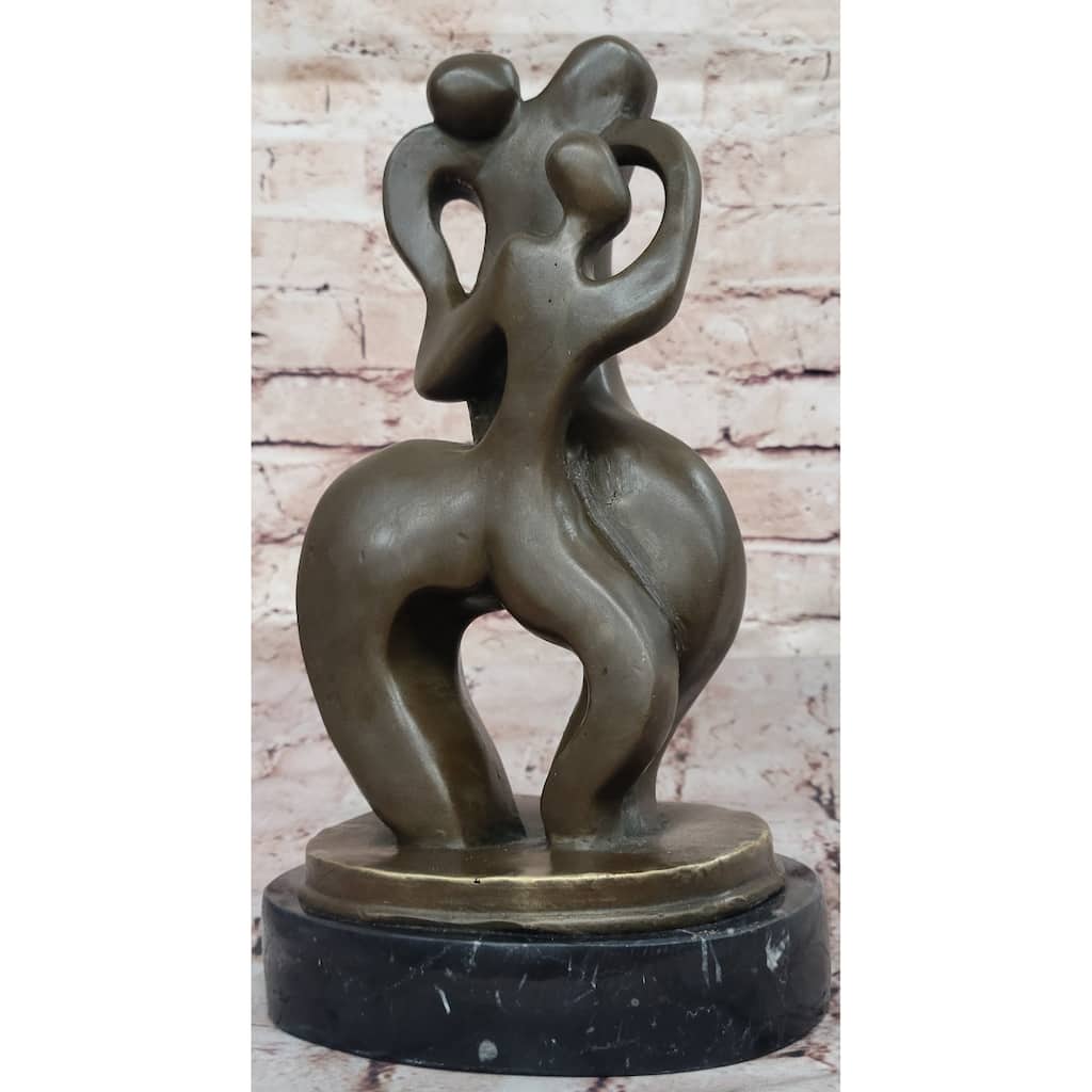Abstract Bronze Sculpture Of Embracing Figures – Contemporary Art On Marble Base