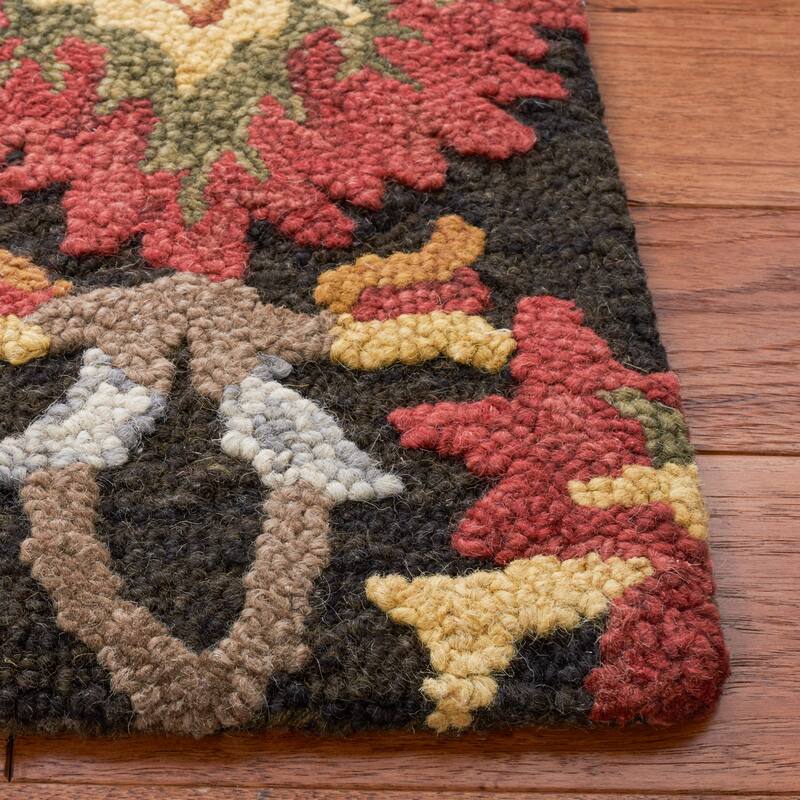 SAFAVIEH Fiorello Handmade Blossom French Country Wool Area Rug - 6' Square - Charcoal/Multi