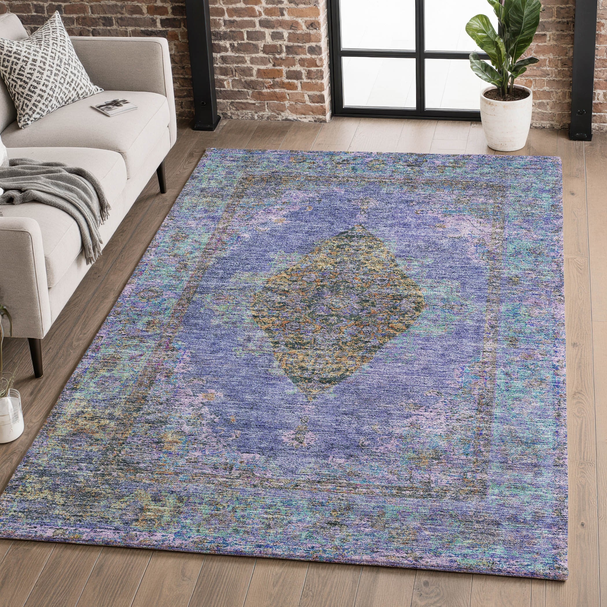 Premium Washable Super Soft Vintage Traditional Mayfield Rug