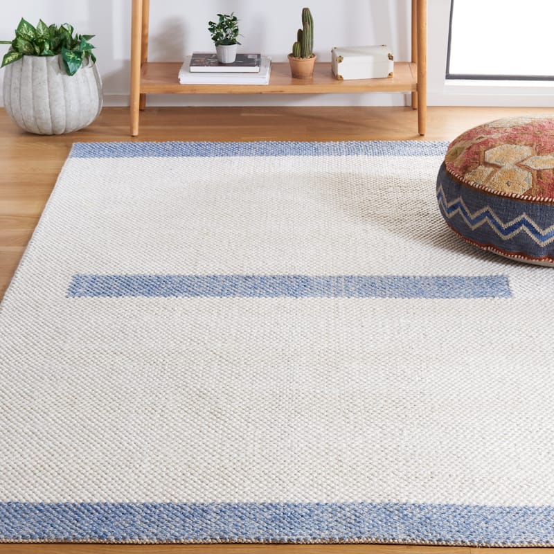 SAFAVIEH Handmade Natura Vroni Transitional Wool Rug - 4' x 6' - Ivory/Blue