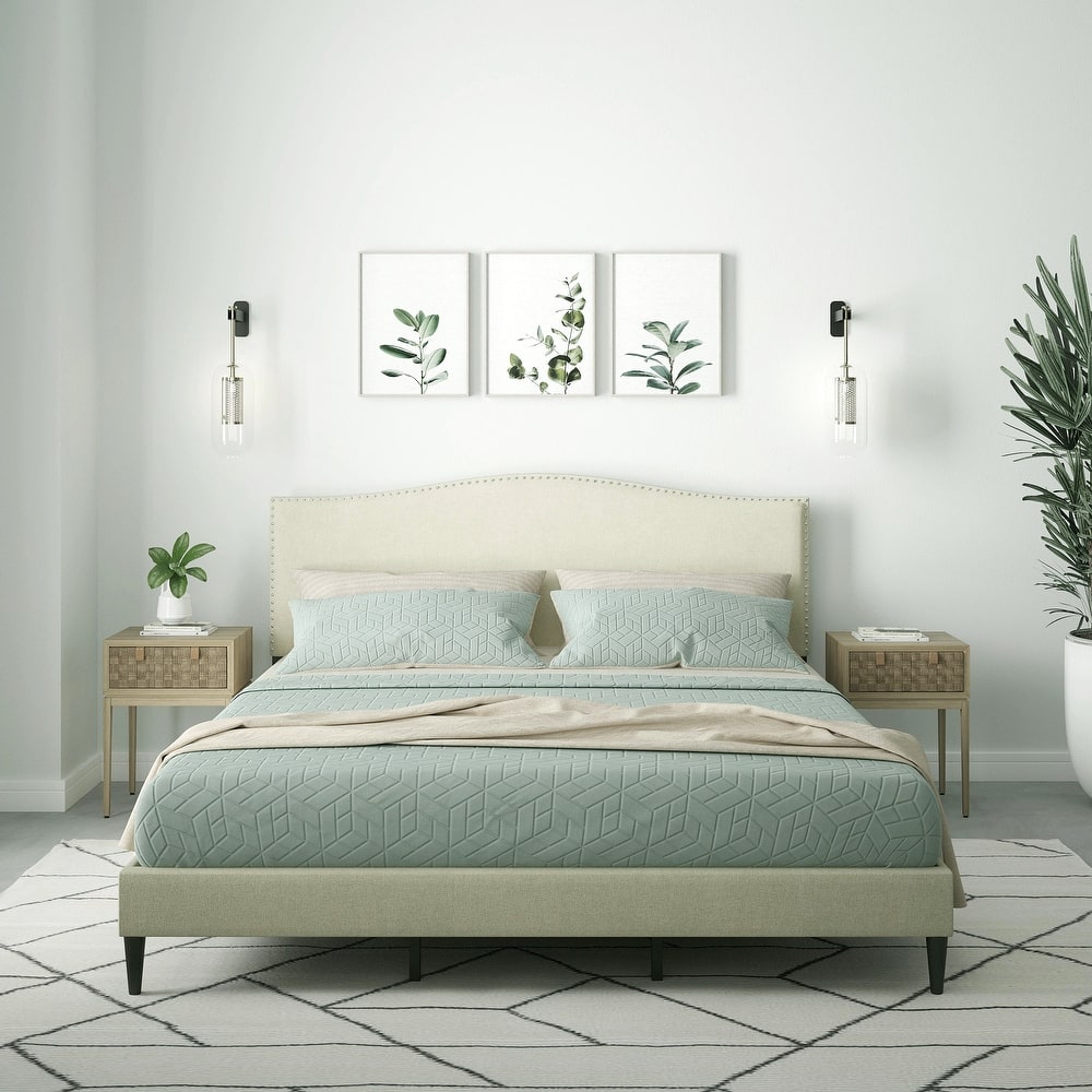 Kameli Upholstered Bed