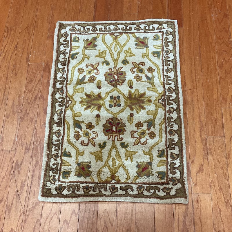 HERAT ORIENTAL Handmade 2' x 3' Floral Wool Rug - 2' x 3'