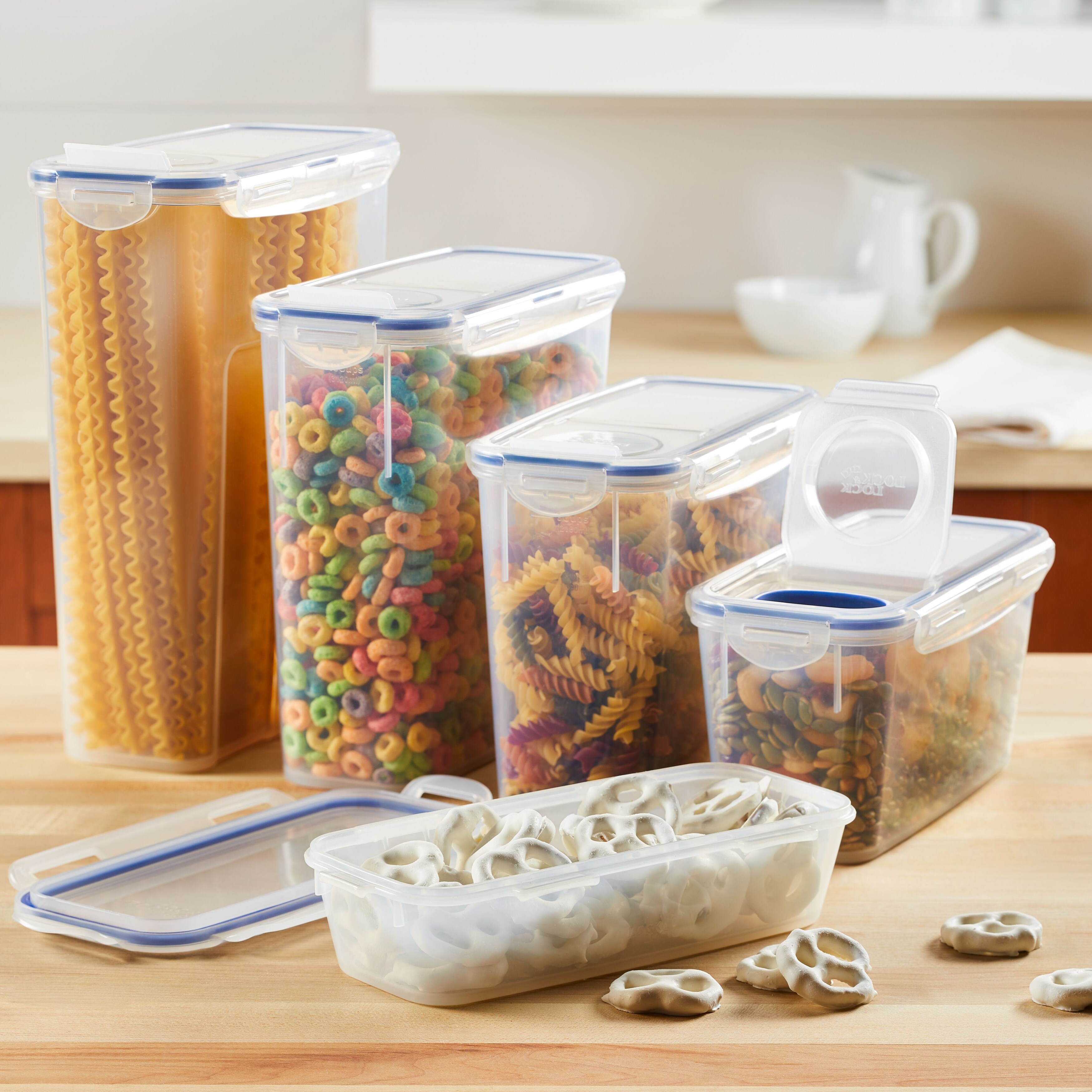 https://ak1.ostkcdn.com/images/products/is/images/direct/d0ce7340aefc00947d7c1931f42efbb397f1385f/LocknLock-Pantry-Food-Storage-Container-Set%2C-10-Piece.jpg