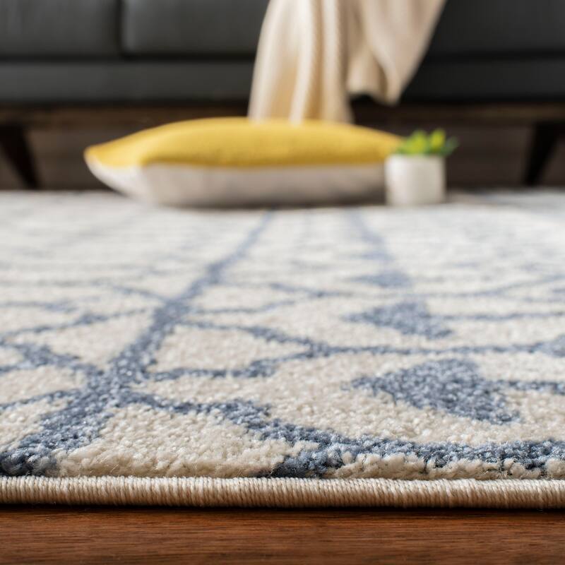 SAFAVIEH Kasbah Mihoko Moroccan Tassel Rug