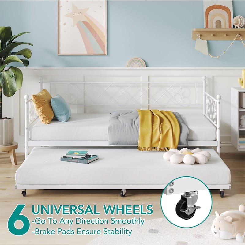 Twin Metal Daybed and Trundle