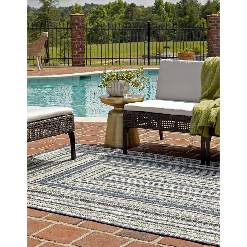 Outdoor Atelier Collection Area Rug