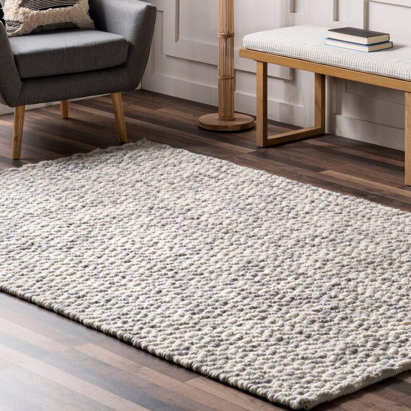 Nuloom Glendora Hand Woven Chevron Area Rug