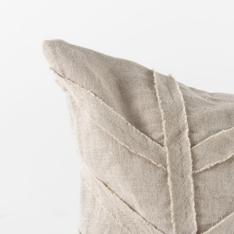 Ivivva 14L x 26W Beige Fabric Textured Decorative Pillow Cover