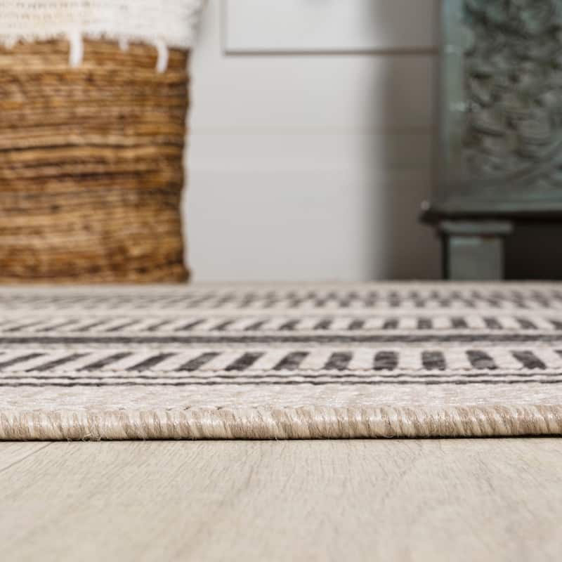 JONATHAN Y Negril Modern Double Stripe Indoor/Outdoor Area Rug