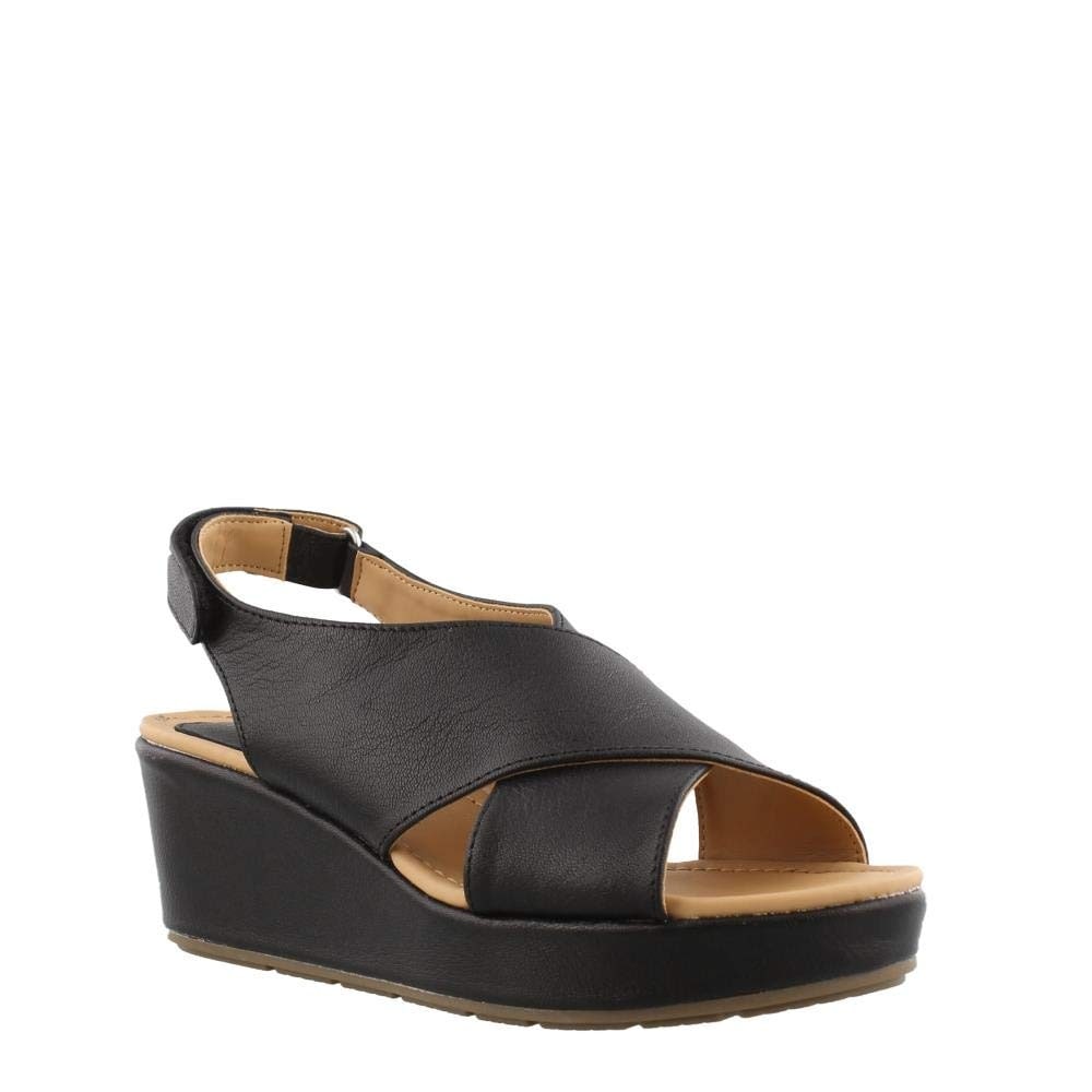 me too arena wedge sandal