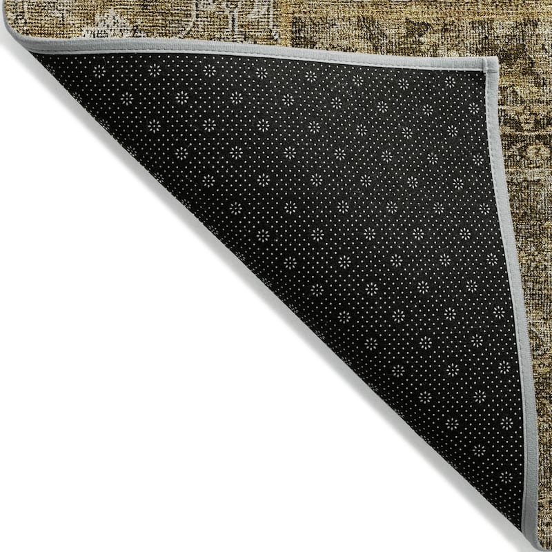 HomeRoots Patchwork Transitional Rectangle Outdoor Rug
