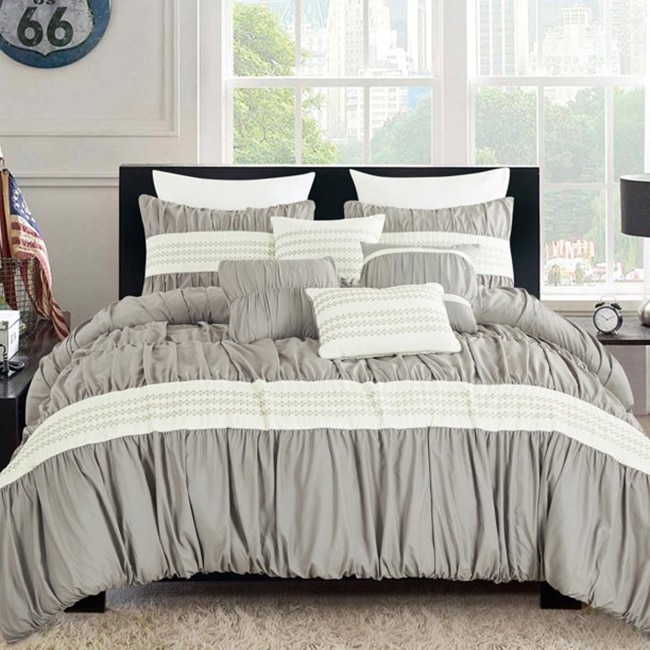 https://ak1.ostkcdn.com/images/products/is/images/direct/d0dcc767436b68a2b513ed733bb1ac7bba1db702/HGmart-Luxury-7-Piece-Bedding-Comforter-Set%2C-Gray.jpg