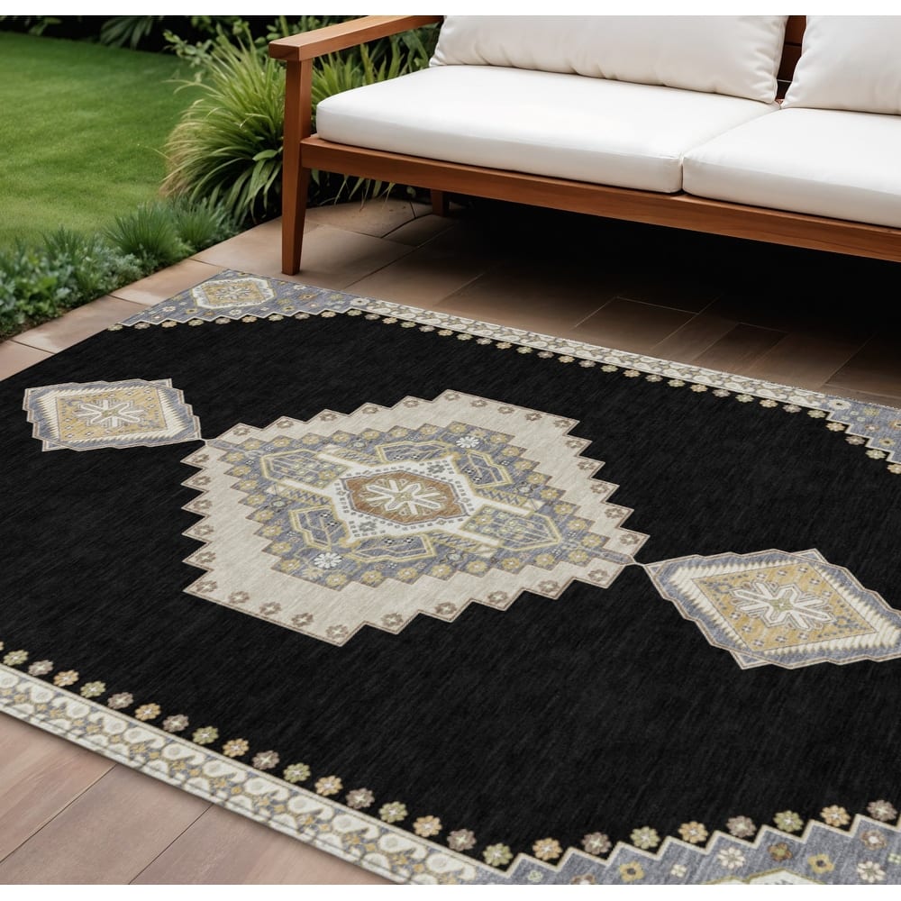 HomeRoots Oriental Traditional Rectangle Outdoor Rug