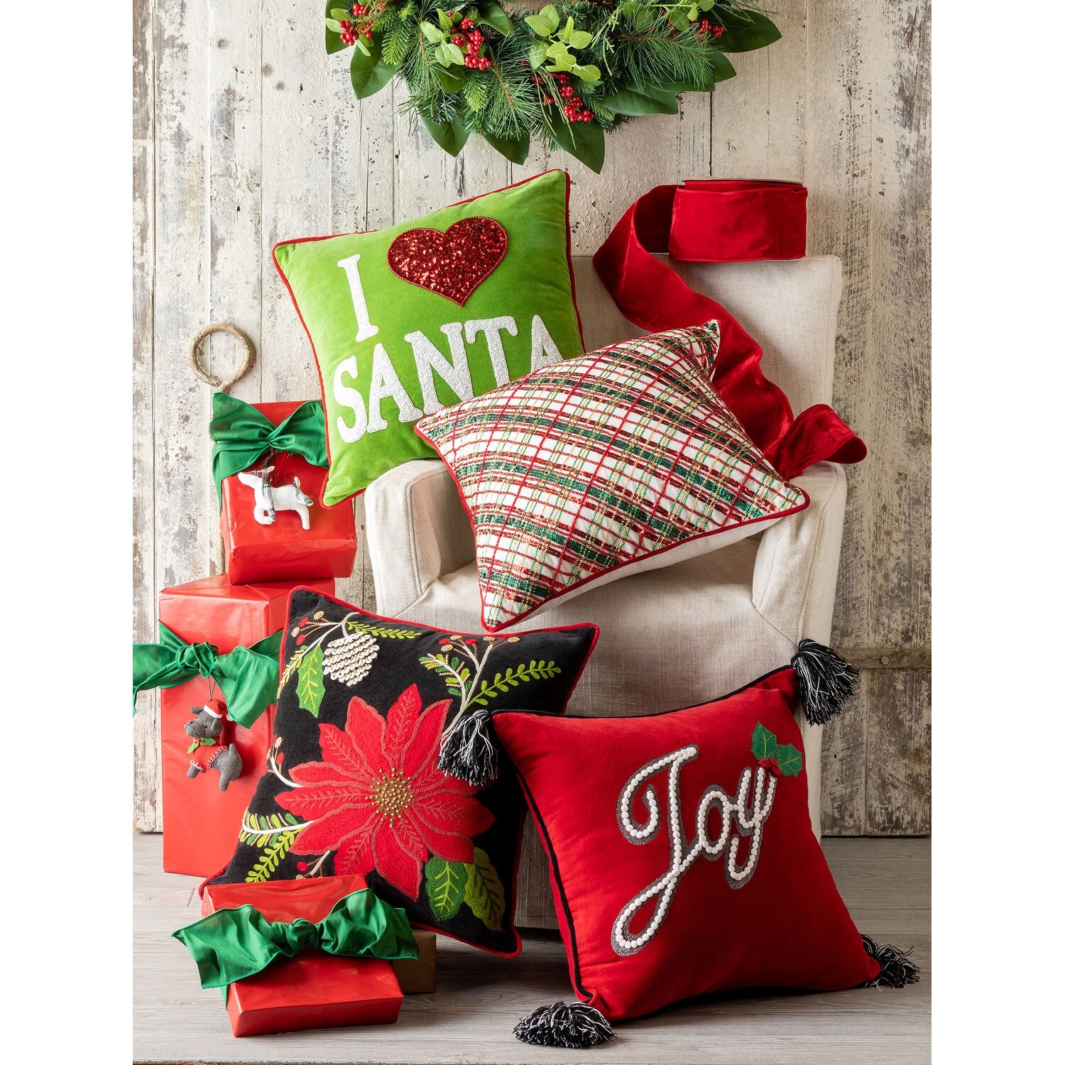 Bed bath and beyond christmas pillows online