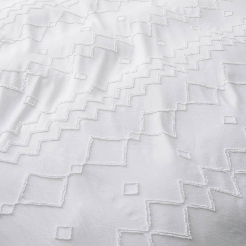 Clipped Jacquard Diamond Geometric Duvet Cover Set