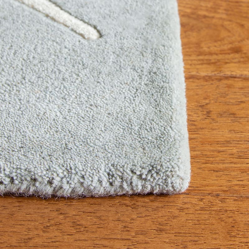 SAFAVIEH, Handmade Soho Kelsi Twigs N.Z. Wool Rug - 9' x 12' - Light Blue