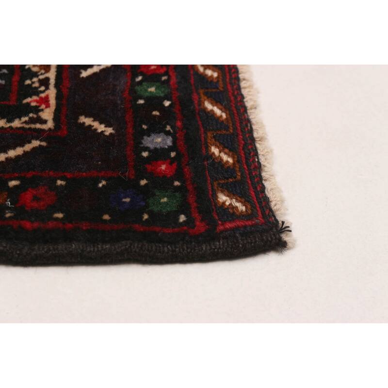 Teimani Red Rug 4'1" x 6'10" - 4'1 x 6'10