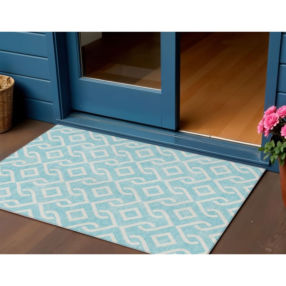 HomeRoots Geometric Transitional Rectangle Outdoor Rug