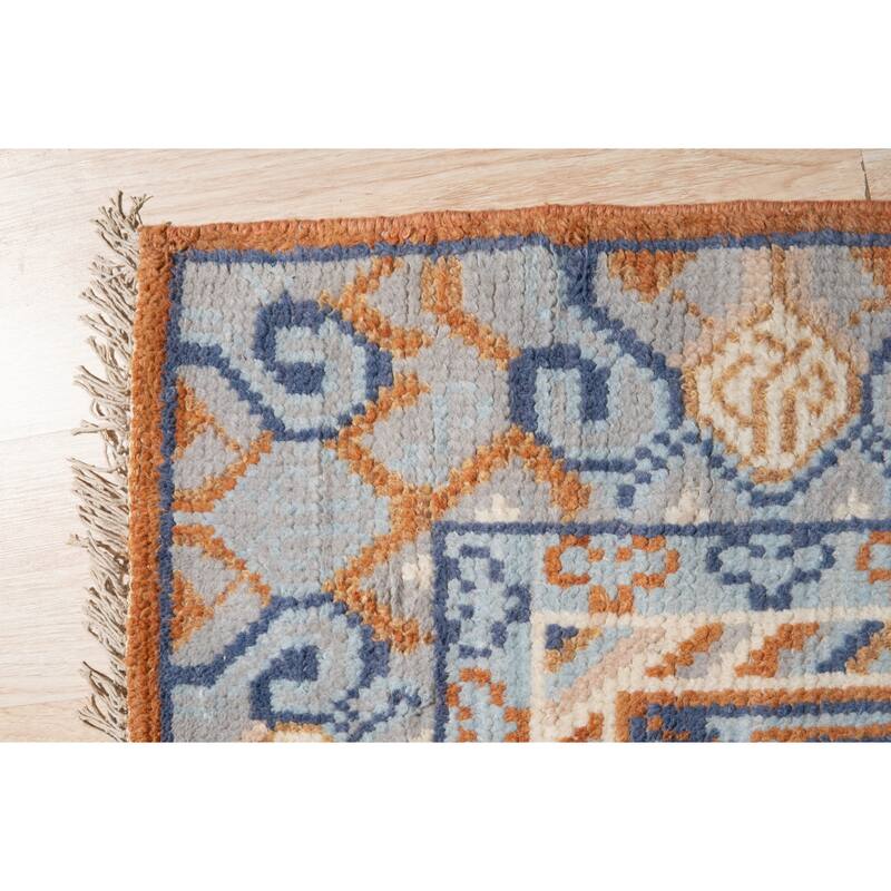 Rust Traditional Floral Khotan Weave Area Rug - Timeless and Elegant Design - 6' x 9'