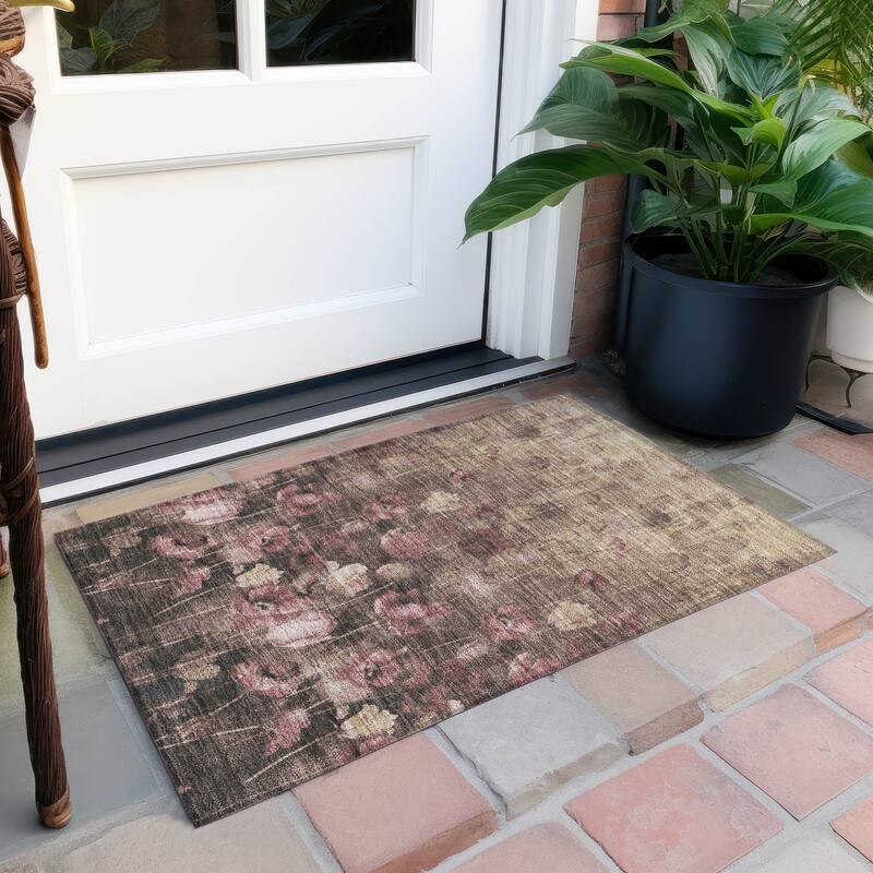 Machine Washable Indoor/ Outdoor Modern Floral Chantille Rug